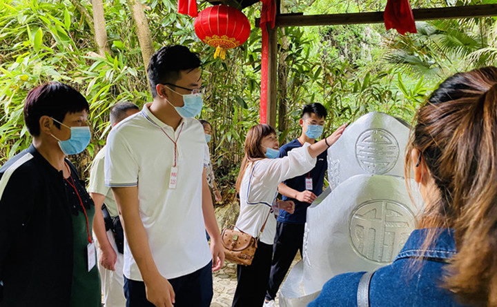 金格瑞顆粒機銷售精英.jpg 金格瑞顆粒機銷售精英.jpg