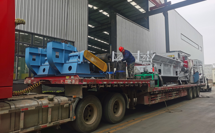 大型木屑顆粒機生產線裝車發(fā)廊坊.jpg 大型木屑顆粒機生產線裝車發(fā)廊坊.jpg