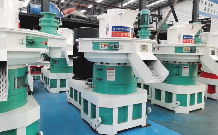 來到山東濟南章丘顆粒機廠家,看鋸末顆粒機.jpg 來到山東濟南章丘顆粒機廠家,看鋸末顆粒機.jpg