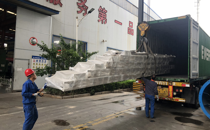 生產(chǎn)線(xiàn)輔助設(shè)備.jpg 生產(chǎn)線(xiàn)輔助設(shè)備.jpg